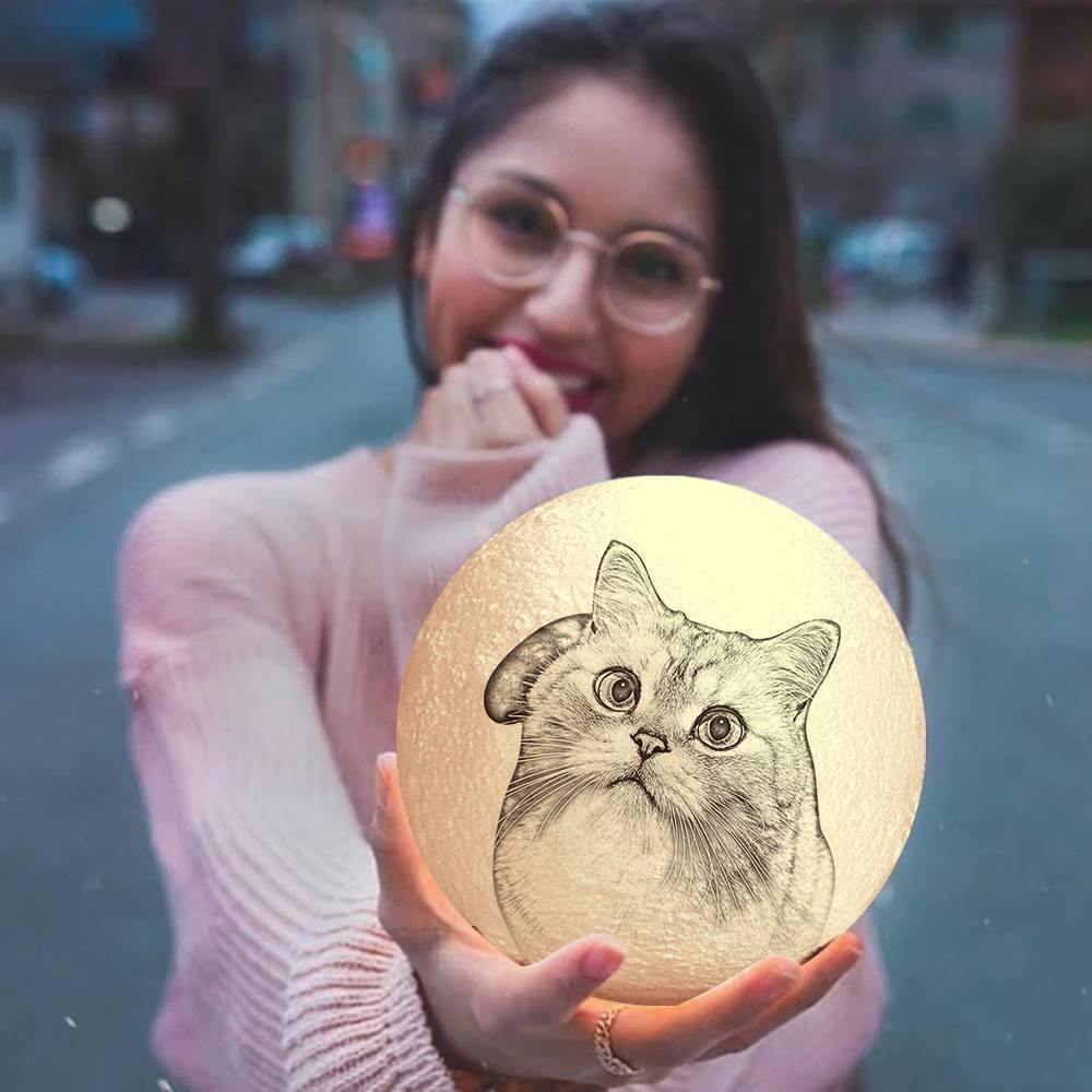 3D Photo Moon Lamp – 16 Colors (Pet/Portrait)